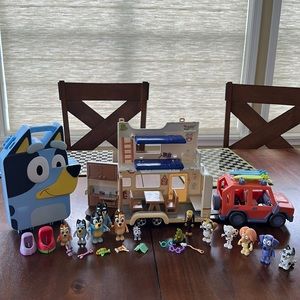 Excellent used condition Bluey Toy Lot